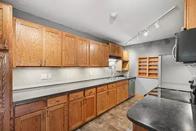 125 Kingswood Drive #1D, Red Wing, MN 55066 - Photo 12