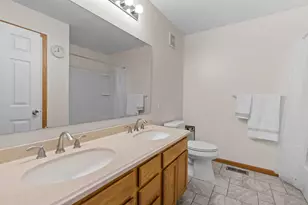 1778 Riverside Dr, Shakopee, MN 55379 - Photo 16