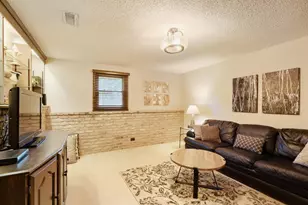 6715 Ashton Ave NE, Fridley, MN 55432 - Photo 18