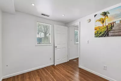 925 Dartmouth Avenue SE, Minneapolis, MN 55414 - Photo 14
