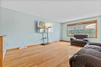 20075 Uplander Street NW, Oak Grove, MN 55011 - Photo 10