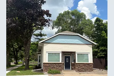 1701 Lowry Avenue NE, Minneapolis, MN 55418 - Photo 1