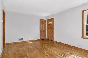 2840 Kentucky Ave S, Saint Louis Park, MN 55426 - Photo 6