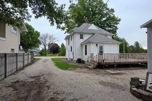430 Main St, Ostrander, MN 55961 - Photo 2