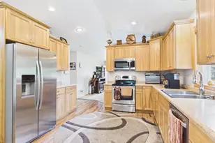2211 Ridgedale Dr SE, Alexandria, MN 56308 - Photo 4