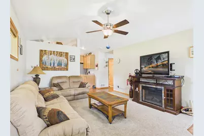 2211 Ridgedale Drive SE, Alexandria, MN 56308 - Photo 2