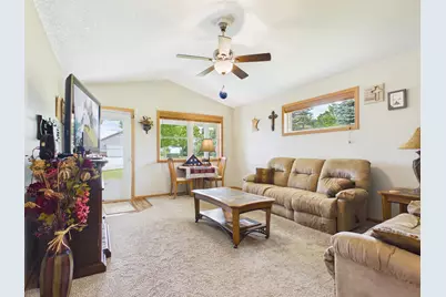 2211 Ridgedale Drive SE, Alexandria, MN 56308 - Photo 14