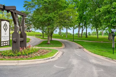 5801X Interlachen Boulevard, Edina, MN 55436 - Photo 10