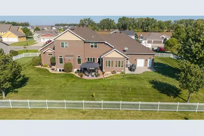 1007 6 Avenue NE, Dilworth, MN 56529 - Photo 6