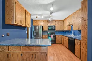 72 Garden Dr, Burnsville, MN 55337 - Photo 14