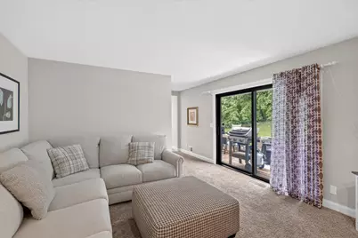 10351 Wildwood Circle, Bloomington, MN 55437 - Photo 12