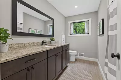 10351 Wildwood Circle, Bloomington, MN 55437 - Photo 16