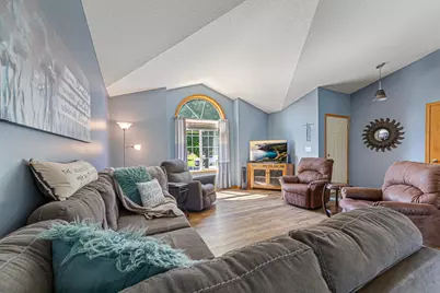 1555 Cornerstone Lane, Owatonna, MN 55060 - Photo 8