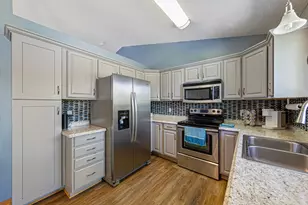 1555 Cornerstone Ln, Owatonna, MN 55060 - Photo 12