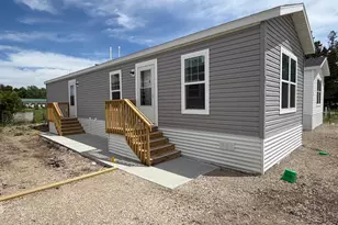 1611 6th Ave E, Alexandria, MN 56308 - Photo 1