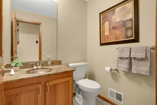 9622 Polaris Ln N, Maple Grove, MN 55369 - Photo 12