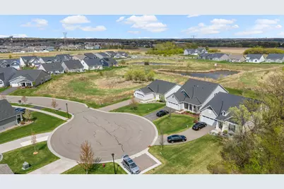 4711 Schilling Court, Woodbury, MN 55129 - Photo 4