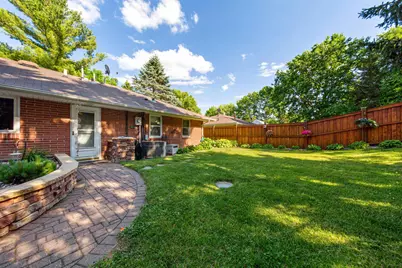 716 N 8th Street, Saint Peter, MN 56082 - Photo 8
