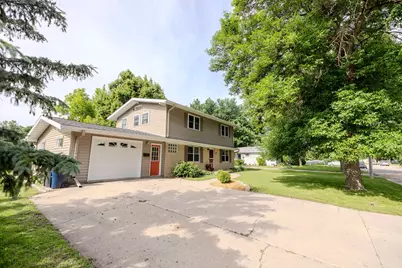 3 Sunnyslope Road, Morris, MN 56267 - Photo 2