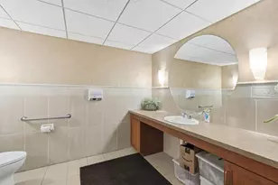 78 10th St E, Saint Paul, MN 55101 - Photo 22