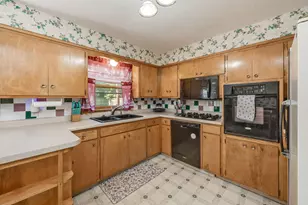305 Maywood Ave, Eagle Lake, MN 56024 - Photo 12