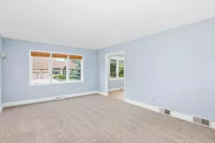 13808 Frontier Ln, Burnsville, MN 55337 - Photo 12