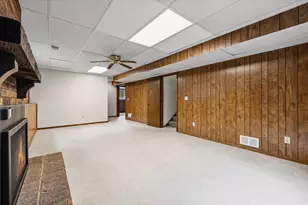 8454 Pleasant View Dr, Mounds View, MN 55112 - Photo 30