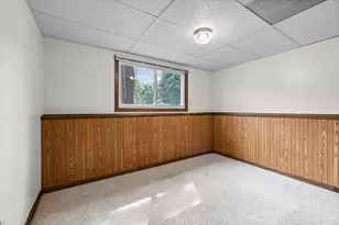 8454 Pleasant View Dr, Mounds View, MN 55112 - Photo 32