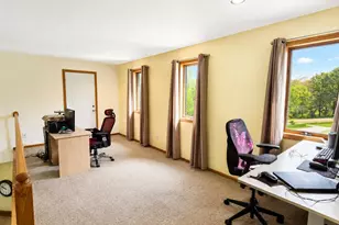 3906 Silver Creek Rd NE, Rochester, MN 55906 - Photo 18