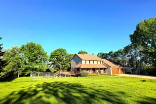 3906 Silver Creek Rd NE, Rochester, MN 55906 - Photo 2