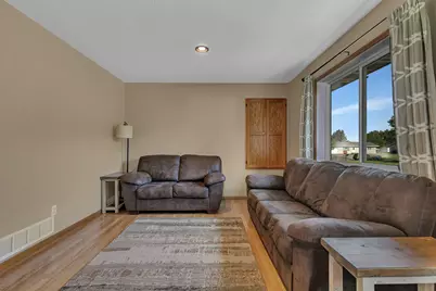 2135 247th Street, Saint Augusta, MN 56301 - Photo 10