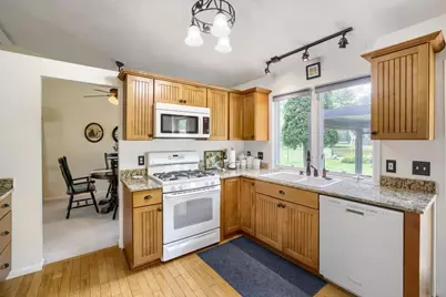 17411 Honeysuckle Court, Lakeville, MN 55044 - Photo 10