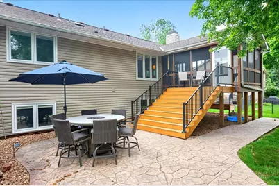 1222 Saddlebrook Lane, Woodbury, MN 55125 - Photo 34
