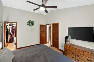 1222 Saddlebrook Ln, Woodbury, MN 55125 - Photo 18