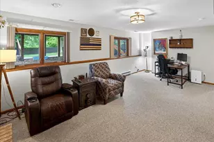 1222 Saddlebrook Ln, Woodbury, MN 55125 - Photo 22