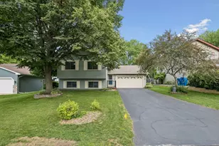 4284 Eagle Crest Dr, Eagan, MN 55122 - Photo 1