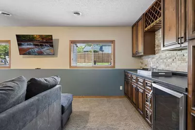 1049 Bonnieview Drive, Woodbury, MN 55129 - Photo 30