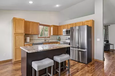 1049 Bonnieview Drive, Woodbury, MN 55129 - Photo 12