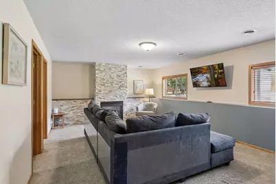 1049 Bonnieview Drive, Woodbury, MN 55129 - Photo 26