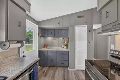 508 James Street NE, Chatfield, MN 55923 - Photo 6