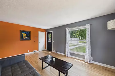 5901 Thomas Avenue S, Minneapolis, MN 55410 - Photo 2