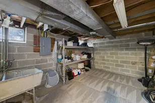 5901 Thomas Ave S, Minneapolis, MN 55410 - Photo 20