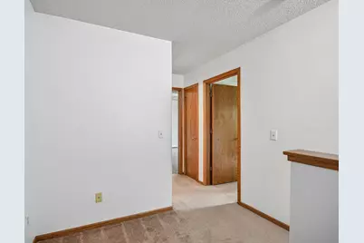 2580 Bedford Court #16, Mendota Heights, MN 55120 - Photo 18