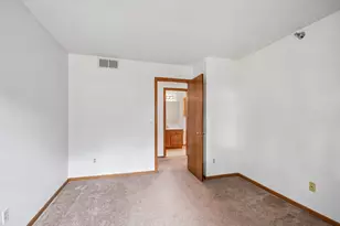 2580 Bedford Ct, Mendota Heights, MN 55120 - Photo 28