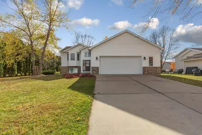 875 Myer Drive NE, Owatonna, MN 55060 - Photo 2