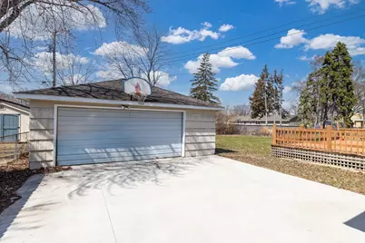 6925 Halifax Avenue N, Brooklyn Center, MN 55429 - Photo 4