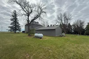 93883 580th Ave, Mountain Lake, MN 56159 - Photo 4