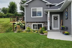 1013 Eagle Vista Ln, Lake City, MN 55041 - Photo 6