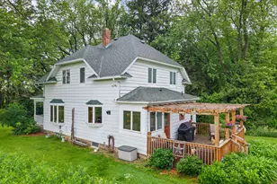 18615 Dunn Rd, Caledonia, MN 55921 - Photo 2