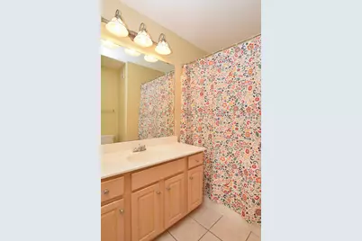 2412 Eagle Trace Lane, Woodbury, MN 55129 - Photo 16